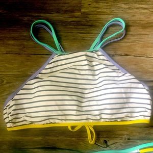 Victoria’s Secret bikini